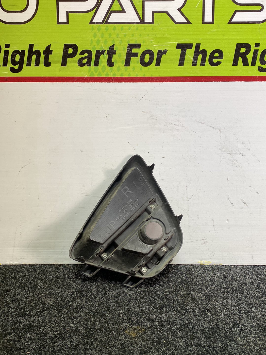 2015 Mazda CX-5 KE2AW - Right Fog Light Cover