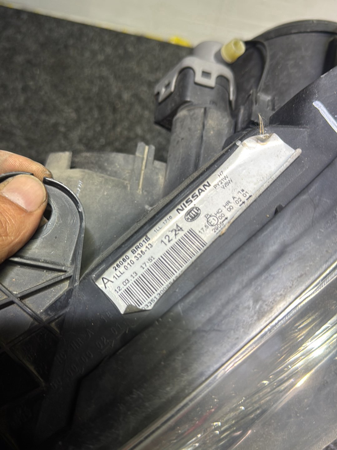 2013 Nissan Qashqai- Left Headlight PN: 174-454-01