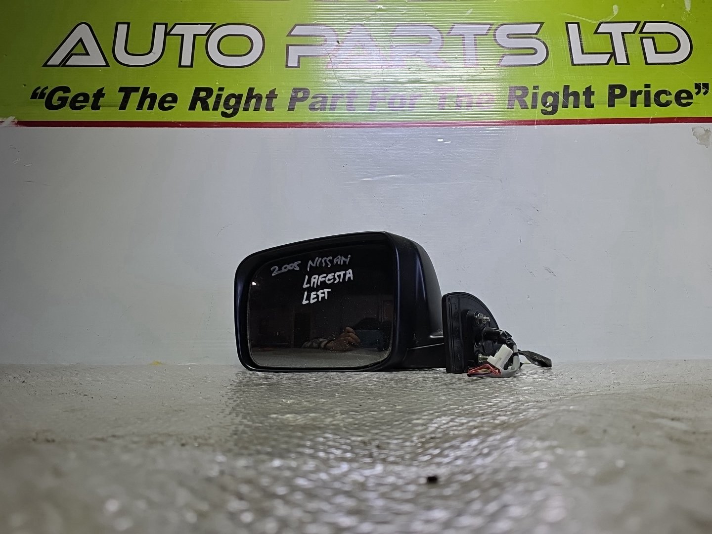 2005 Nissan Lafesta- Left Door Mirror PN: 5 wires