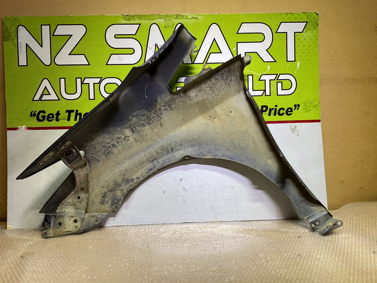 2009 Toyota Prius - Right Front Guard PN: 5380147050