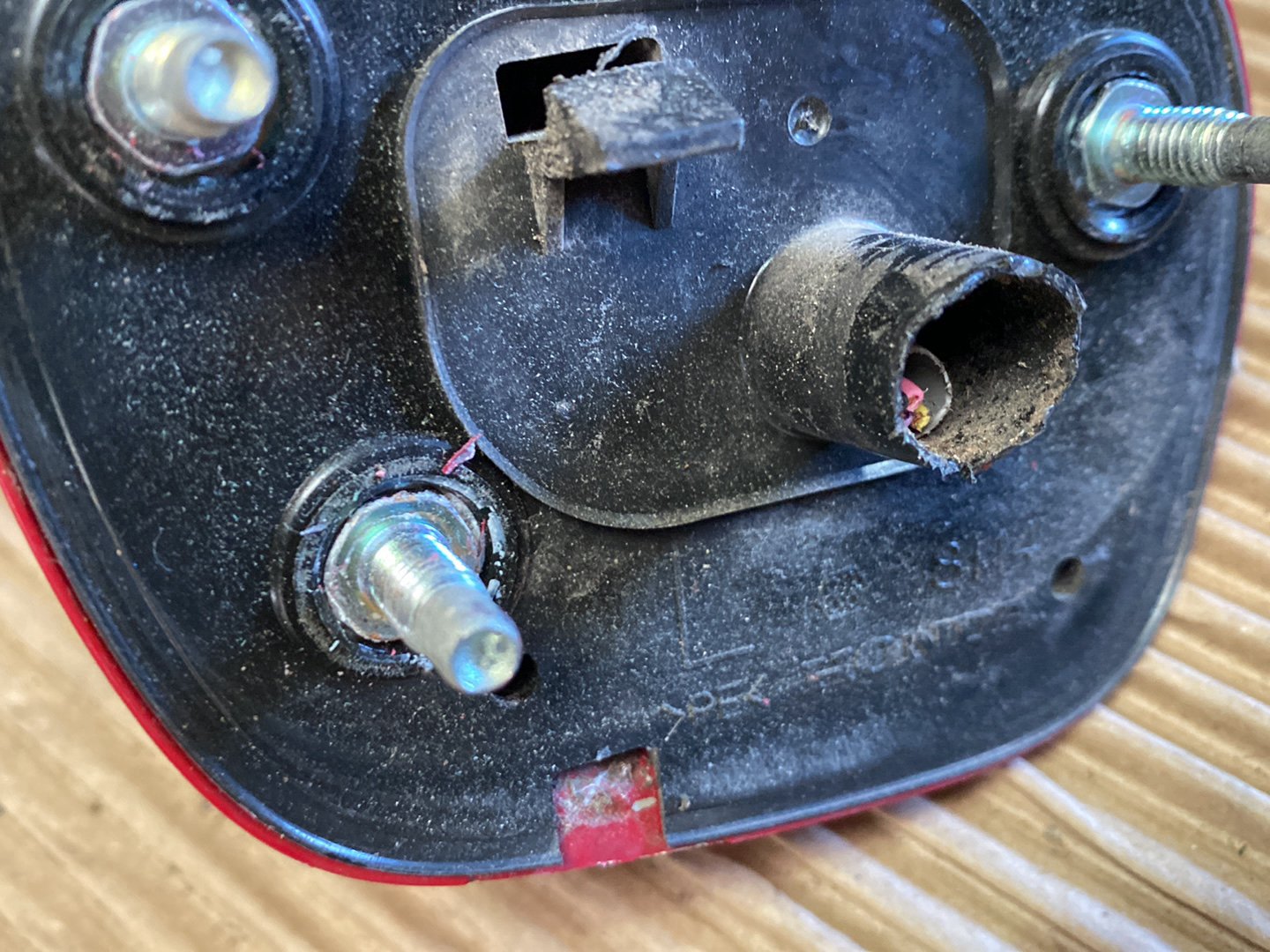2005 Honda Fit- Left Door Mirror PN: 6 wires