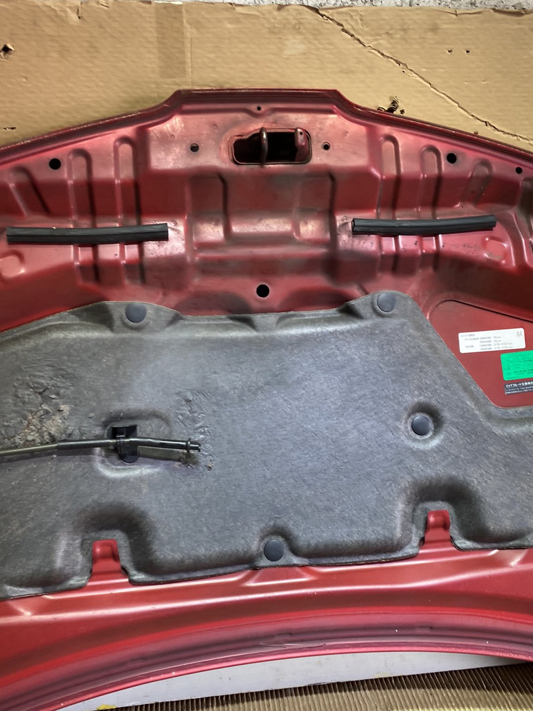 2006 Nissan Tiida- Bonnet PN: see photos