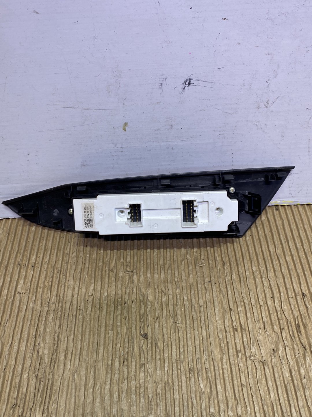 2010 Mazda Axela- Master Power Window Switch PN: B38W66350B