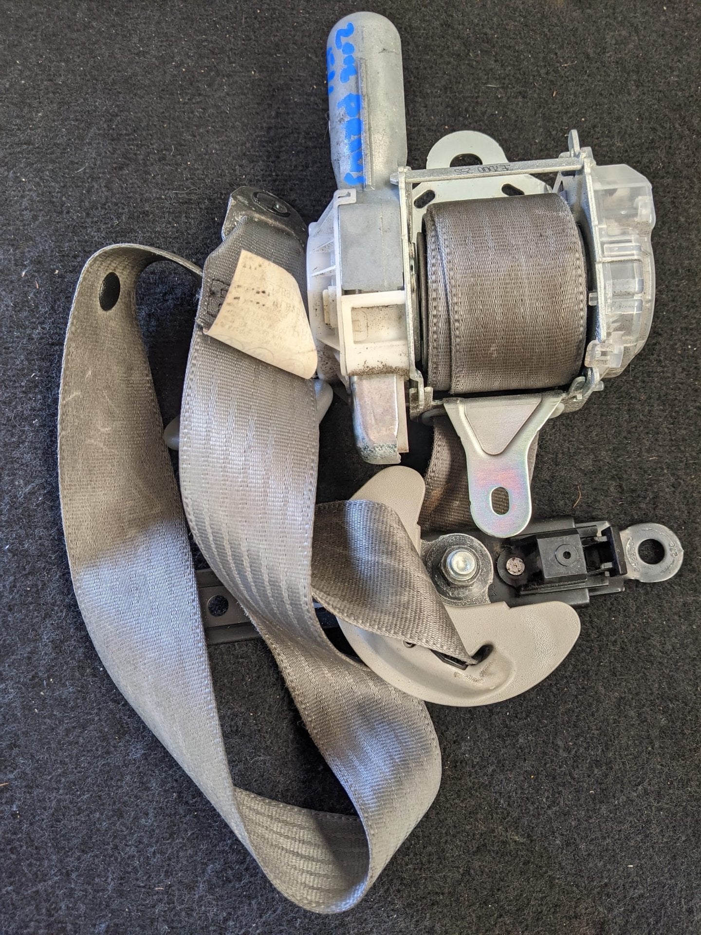 2008 Used Toyota Prius - Left Front Seat Belt PN: 7L8200-P