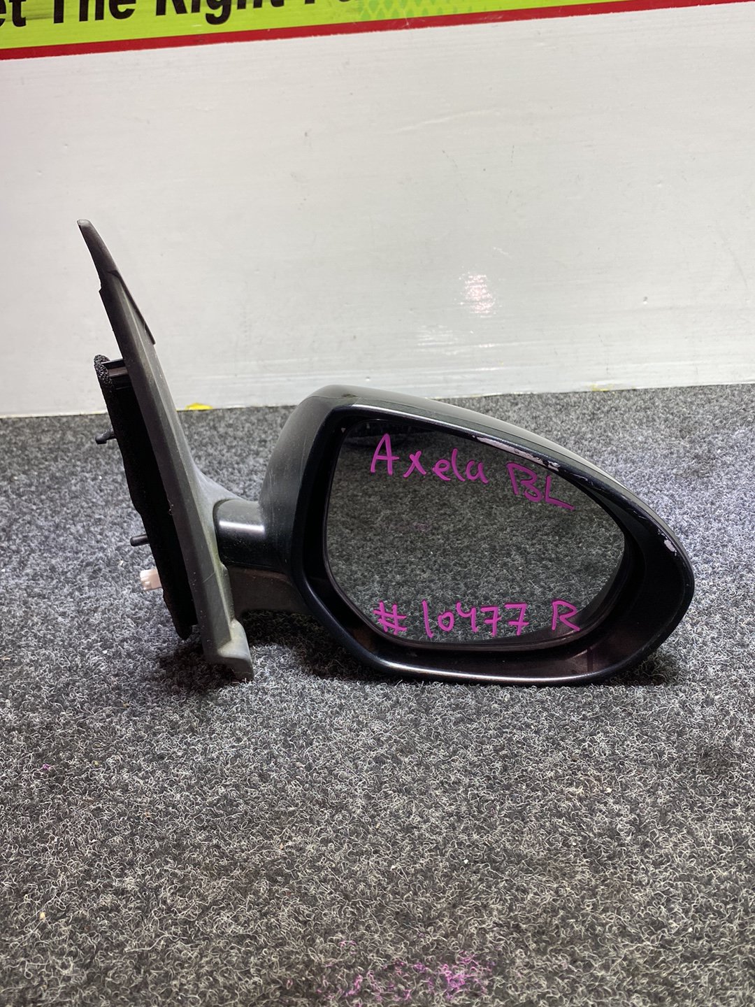2011 Mazda Axela BL - Right Door Mirror/ PN: 5 wires