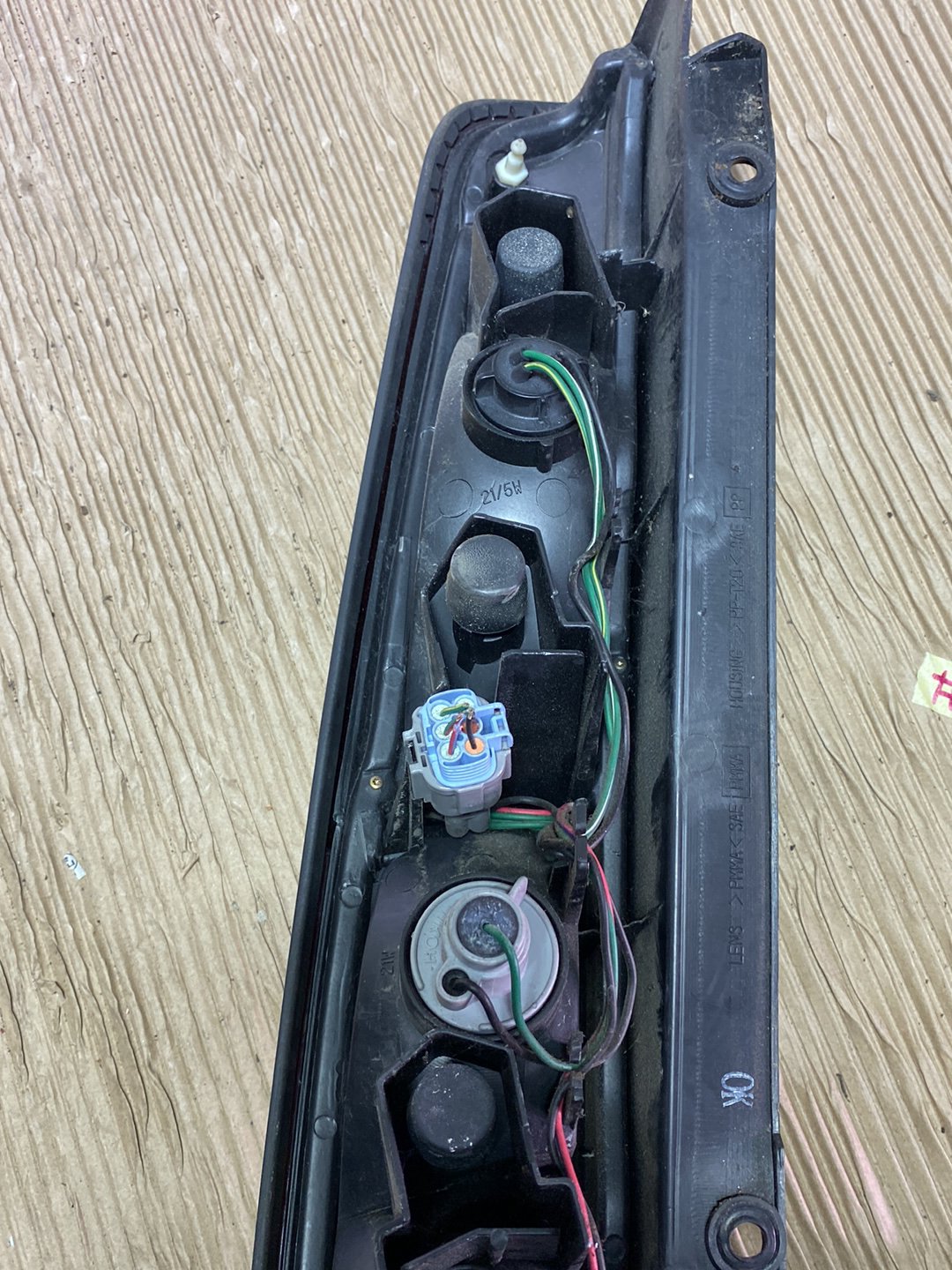 1998 Nissan Cube- Right Taillight PN: see photos