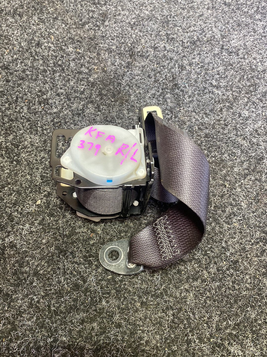 2008 Toyota Corolla - Left Rear Seat Belt PN: Model No TK-AB0-F1954