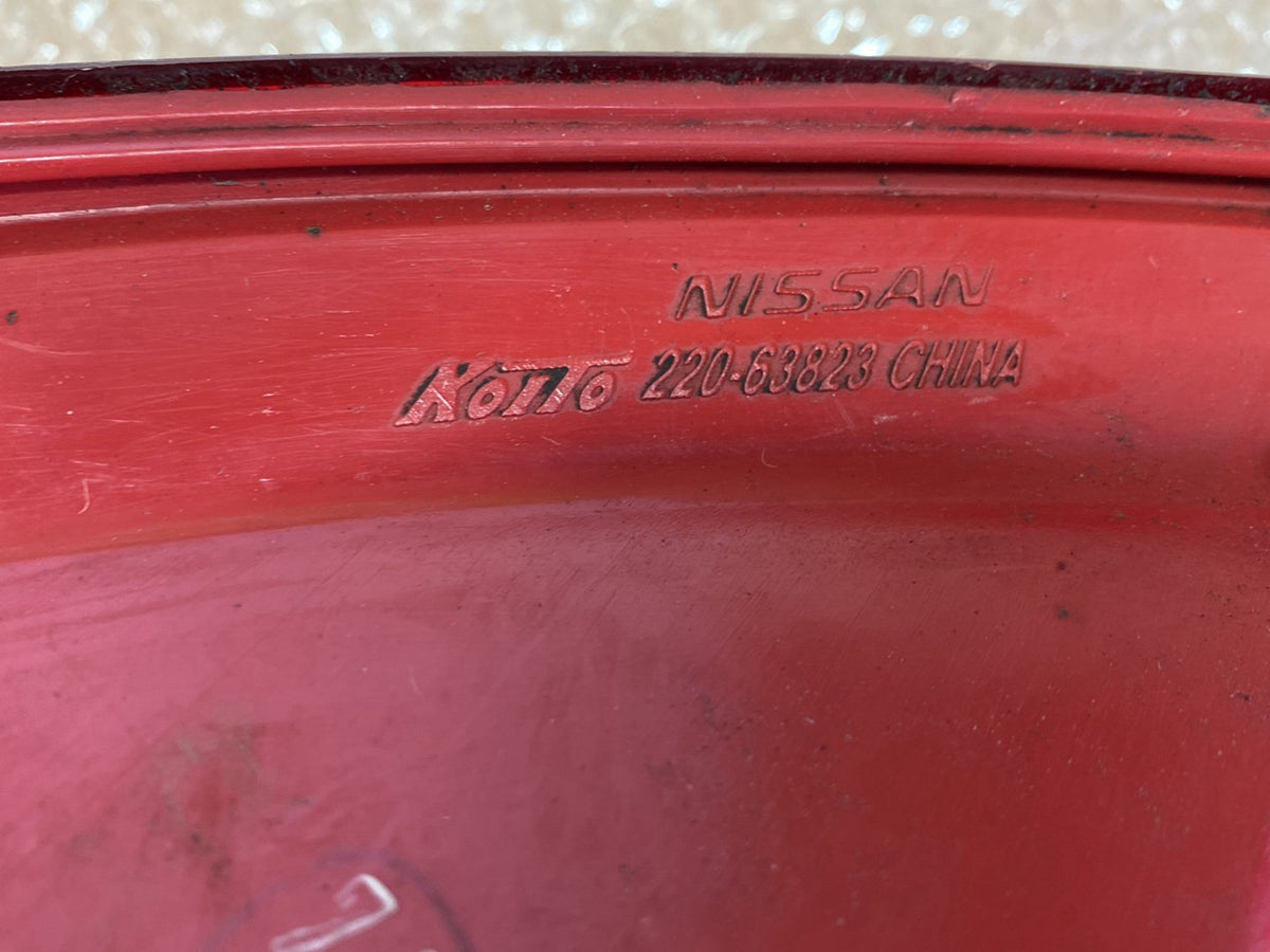 2007 Nissan Bluebird - Right Taillight PN: 220-63823