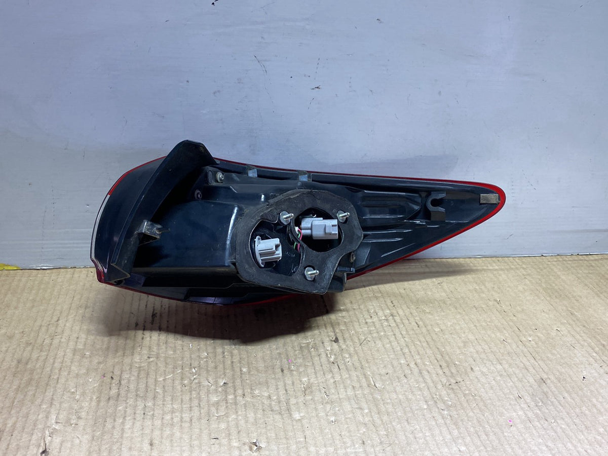 2015 Mazda Atenza GJ2FW - Left Taillight PN: Koito 220-65033