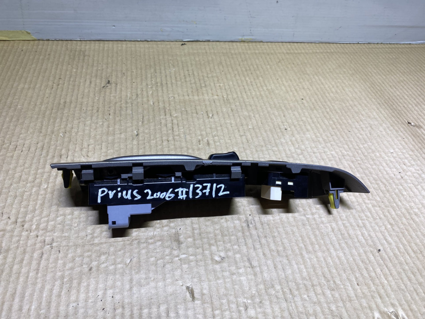 2006 Used Toyota Prius- Master Power Window Switch PN: 84020-47012