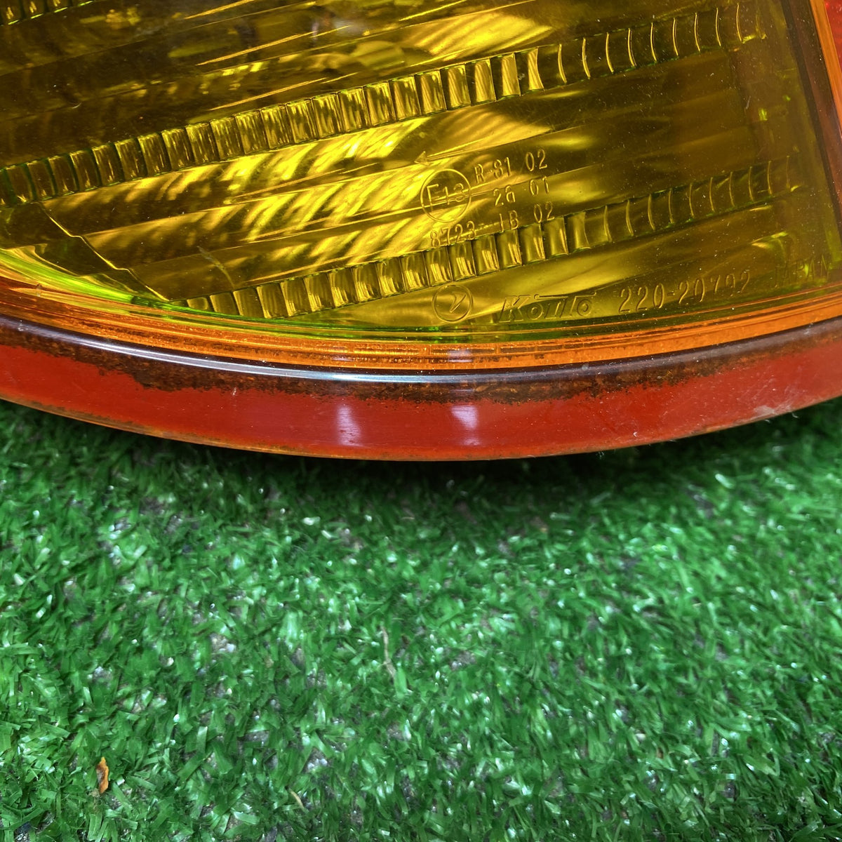 2005 Subaru Legacy BPE - Left Taillight PN: KOITO 220-20792