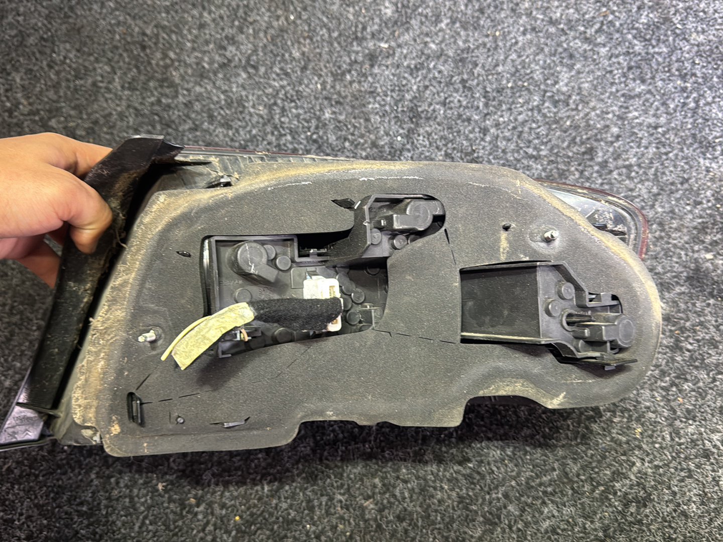 2006 Peugeot 407 - Left Taillight