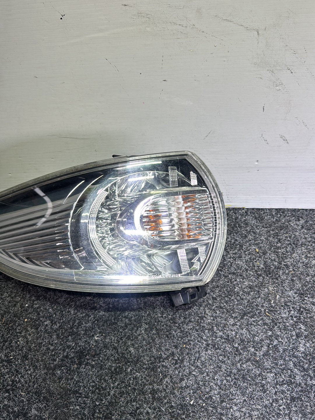 2012 Mazda Biante - Left Taillight PN: STANLEY P7621L
