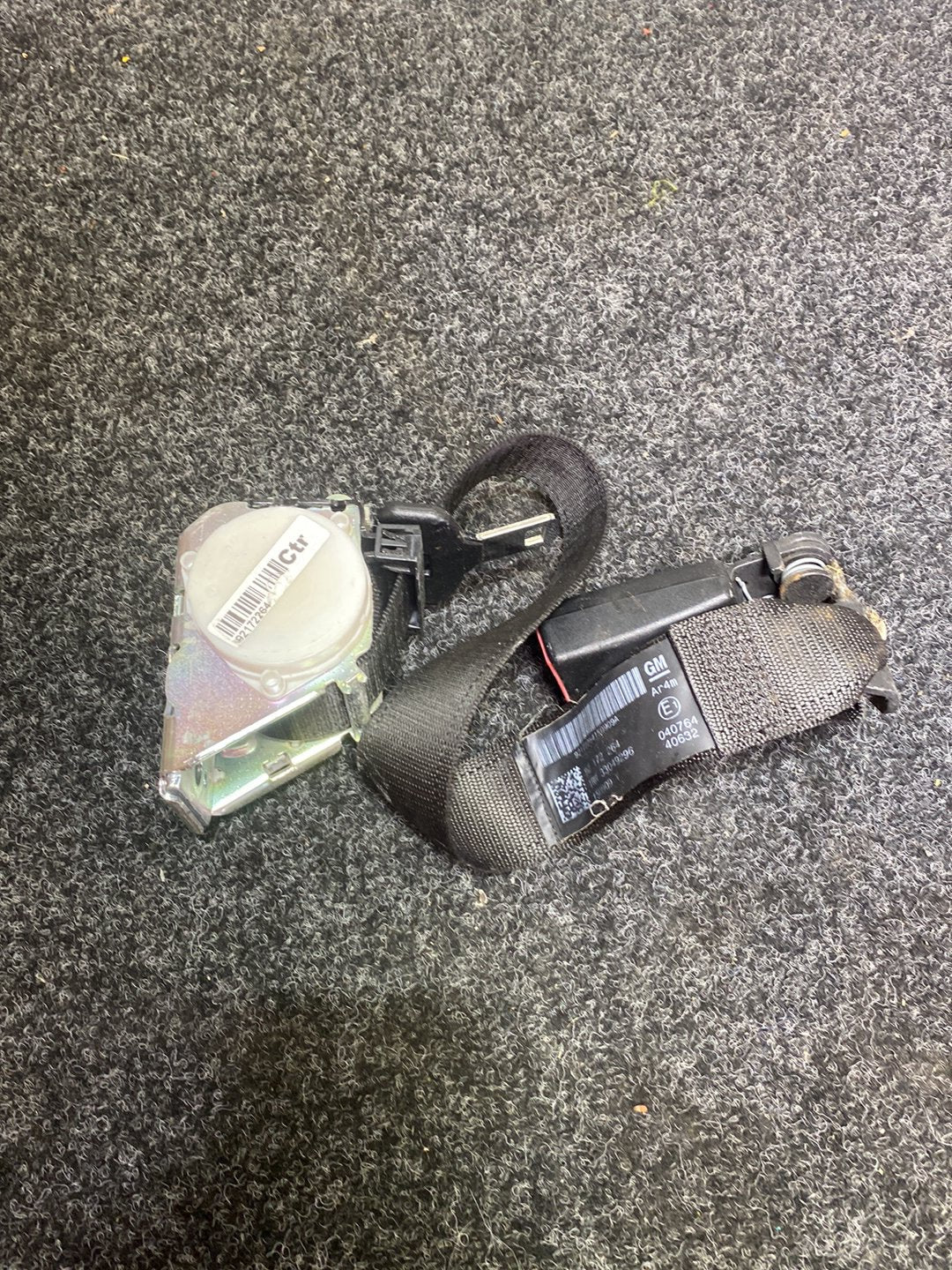 2010 Holden Commodore - Rear Centre Seat Belt PN: 92 172 264