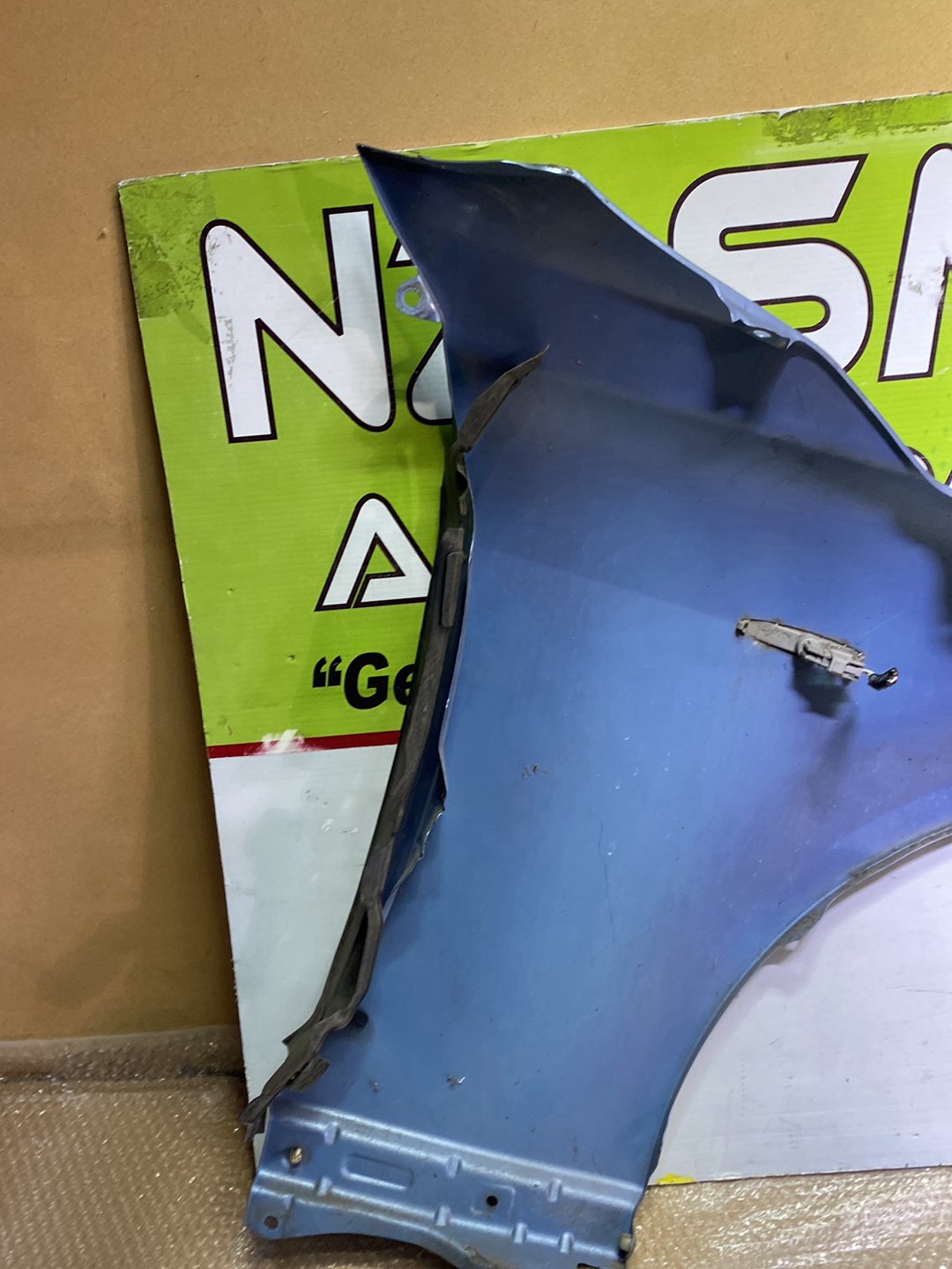 2005 Toyota Mark X- Right Front Guard PN: see photos