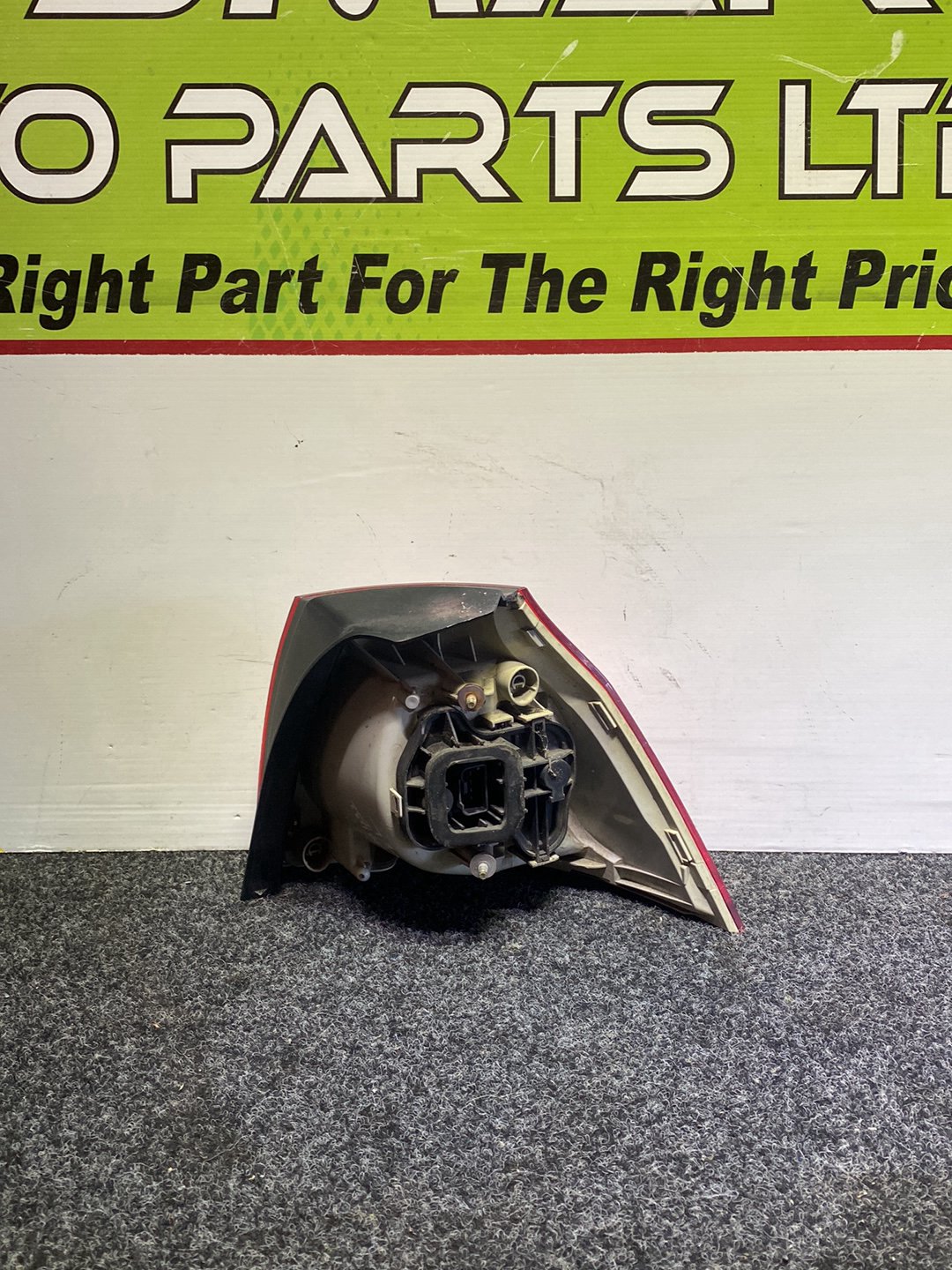 2007 Volkswagen Golf - Left Taillight
