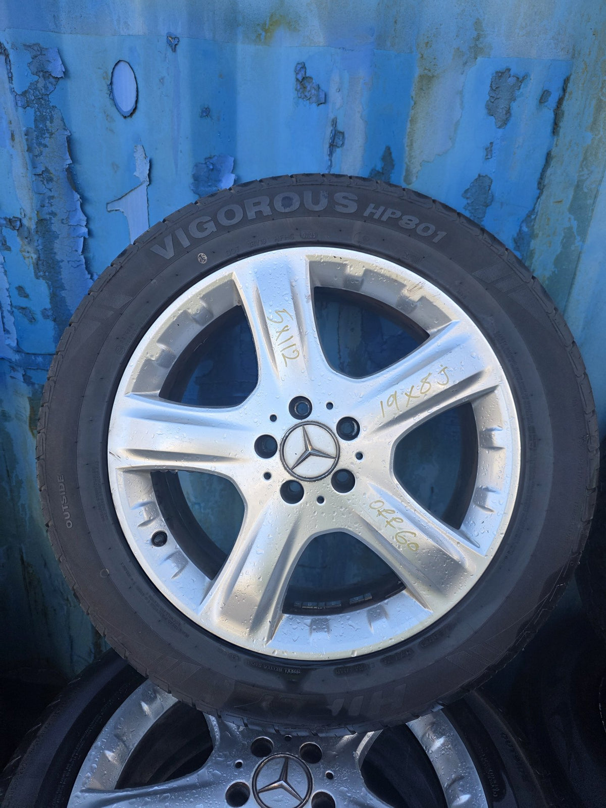 Mercedes Benz Mag Wheel Set PN: Stud Pattern 5x112/ Wheel Size 19x8JJ/ Offset 60