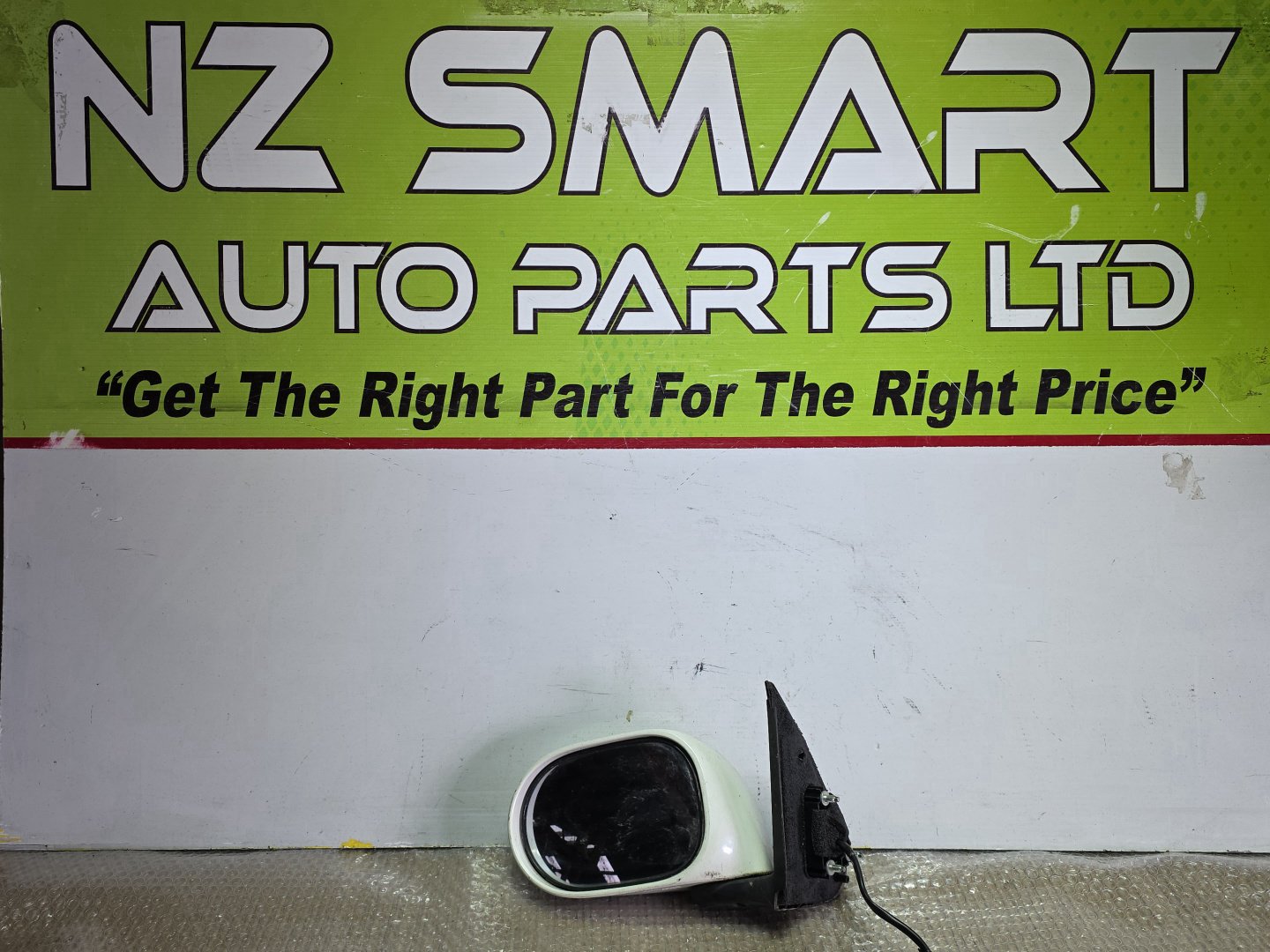 2007 Nissan March- Left Door Mirror PN: 3 wires