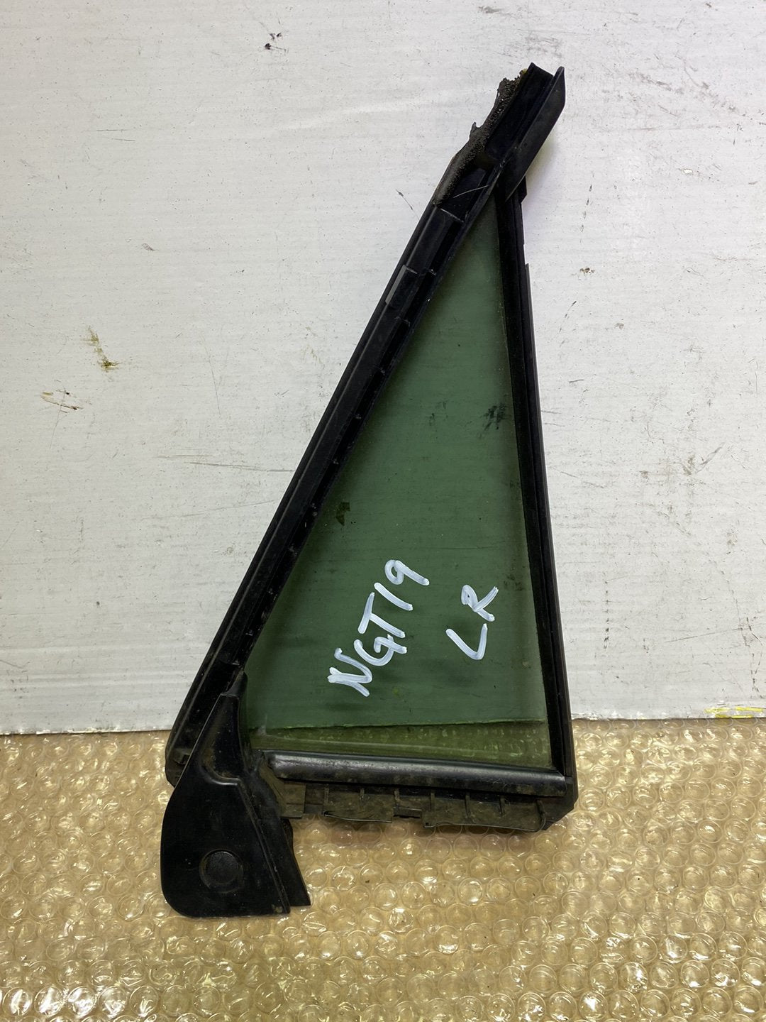 2011 Mazda Axela - Left Rear Quarter Door Glass PN: M262