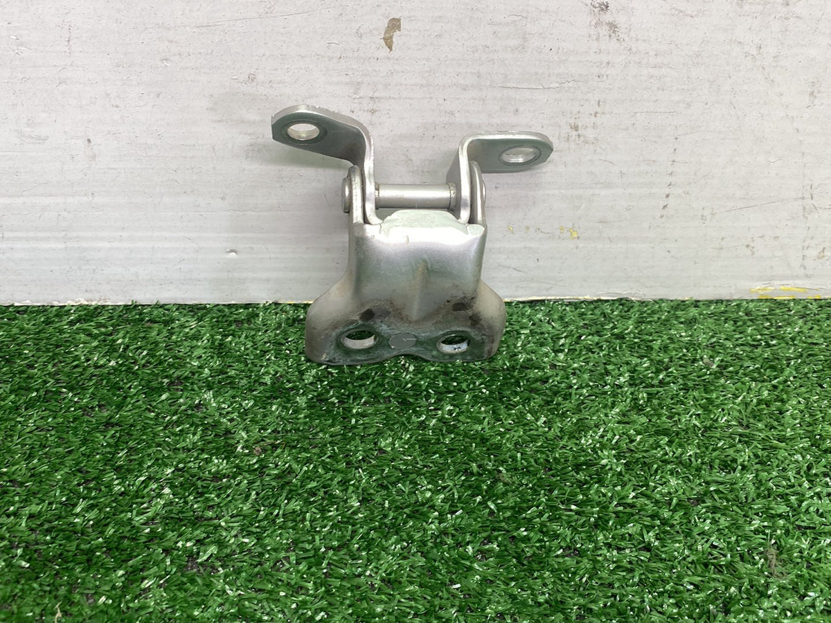 2006 Used Toyota Caldina - Left Front Door Hinge PN: See photos