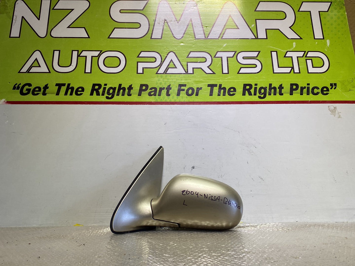2004 Nissan Bluebird- Left Door Mirror PN: 5 wires