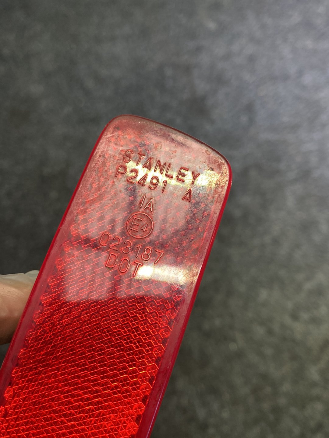 2006 Mazda Axela - Right Rear Bumper Reflector PN: STANLEY P2491 A