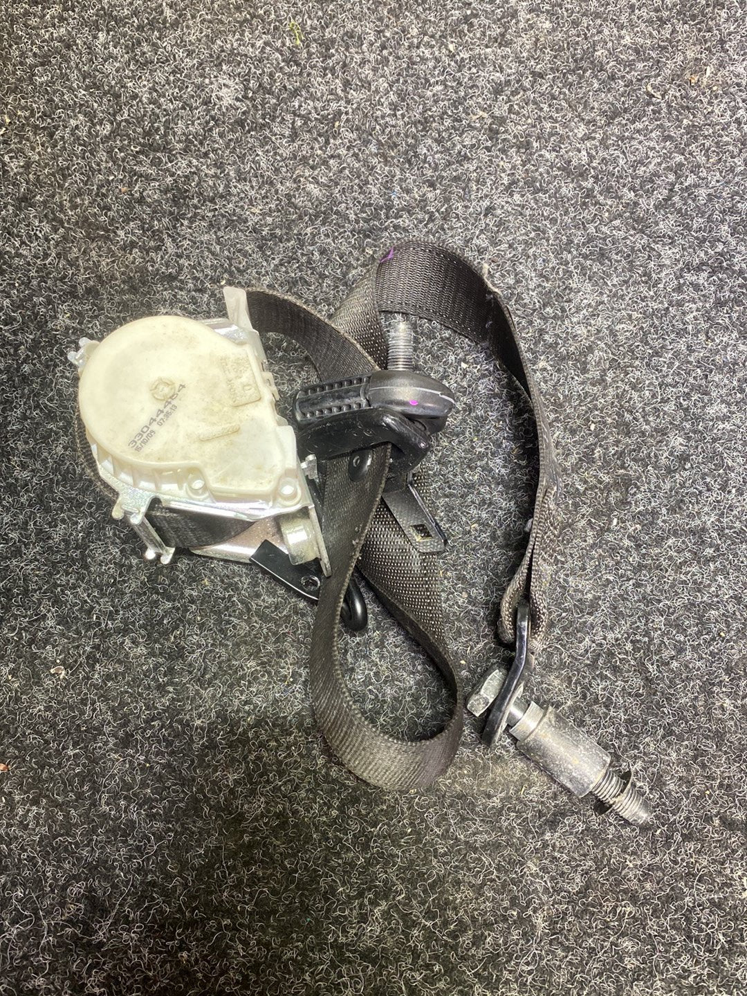 2010 Holden Commodore - Right Front Seat Belt PN: 92 172 278