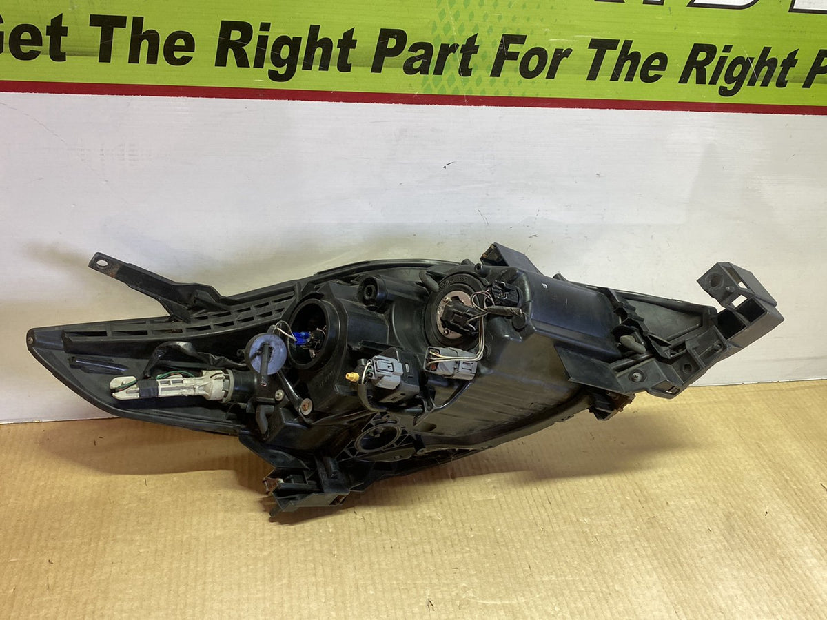 2009 Mazda Premacy - Left Headlight PN: HCHR-650