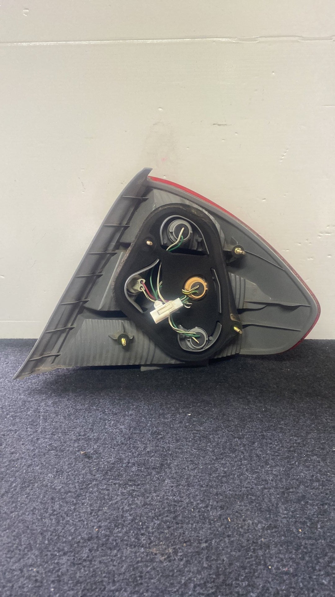 2001 Used Toyota Prius Hybrid - Left Taillight PN: 47-8