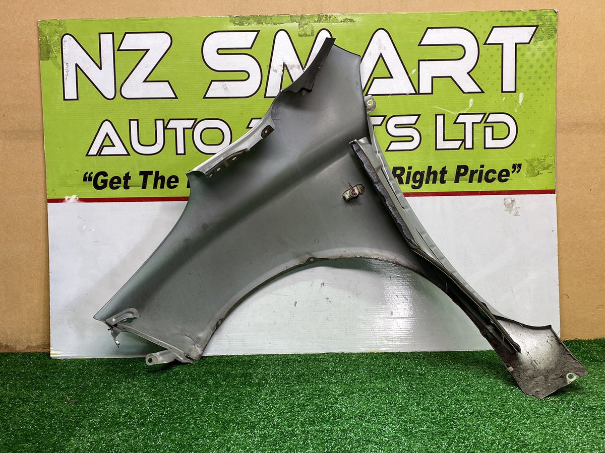 2010 Nissan March - Right Front Guard PN: 63100AX030