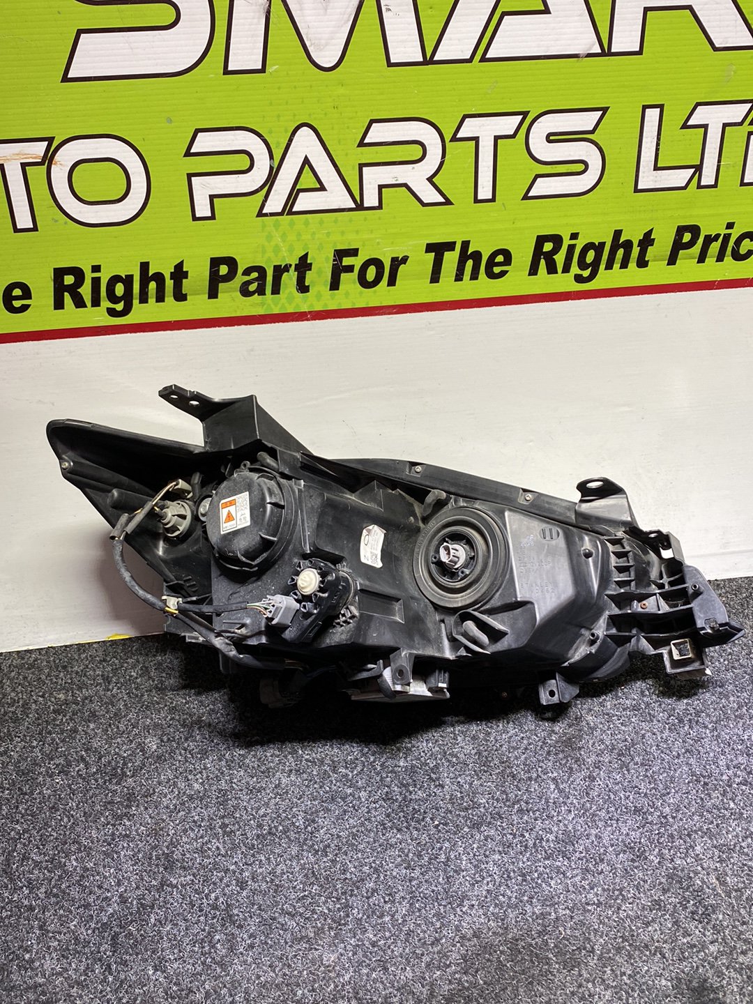 2012 Mazda CX-5 KE2FW - Left Headlight PN: K031-51-041D