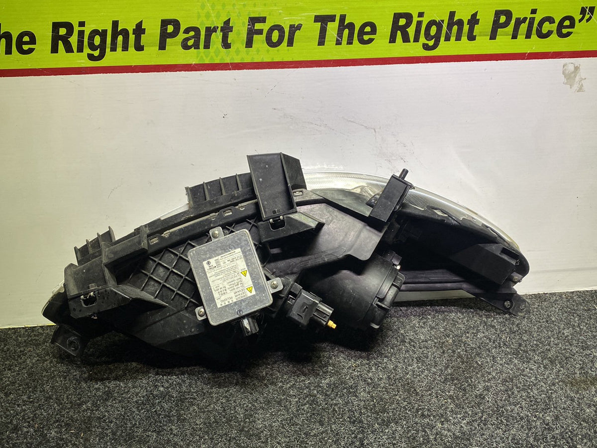 2010 Mazda Premacy - Left Headlight