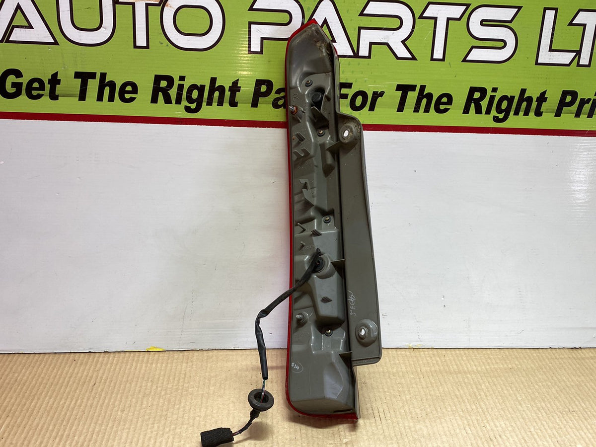 2007 Used Toyota Isis - Right Taillight PN: Koito 44-63
