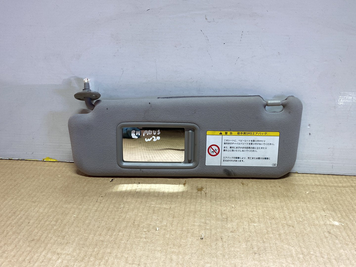 Used Toyota Prius W20- Left Sun Visor