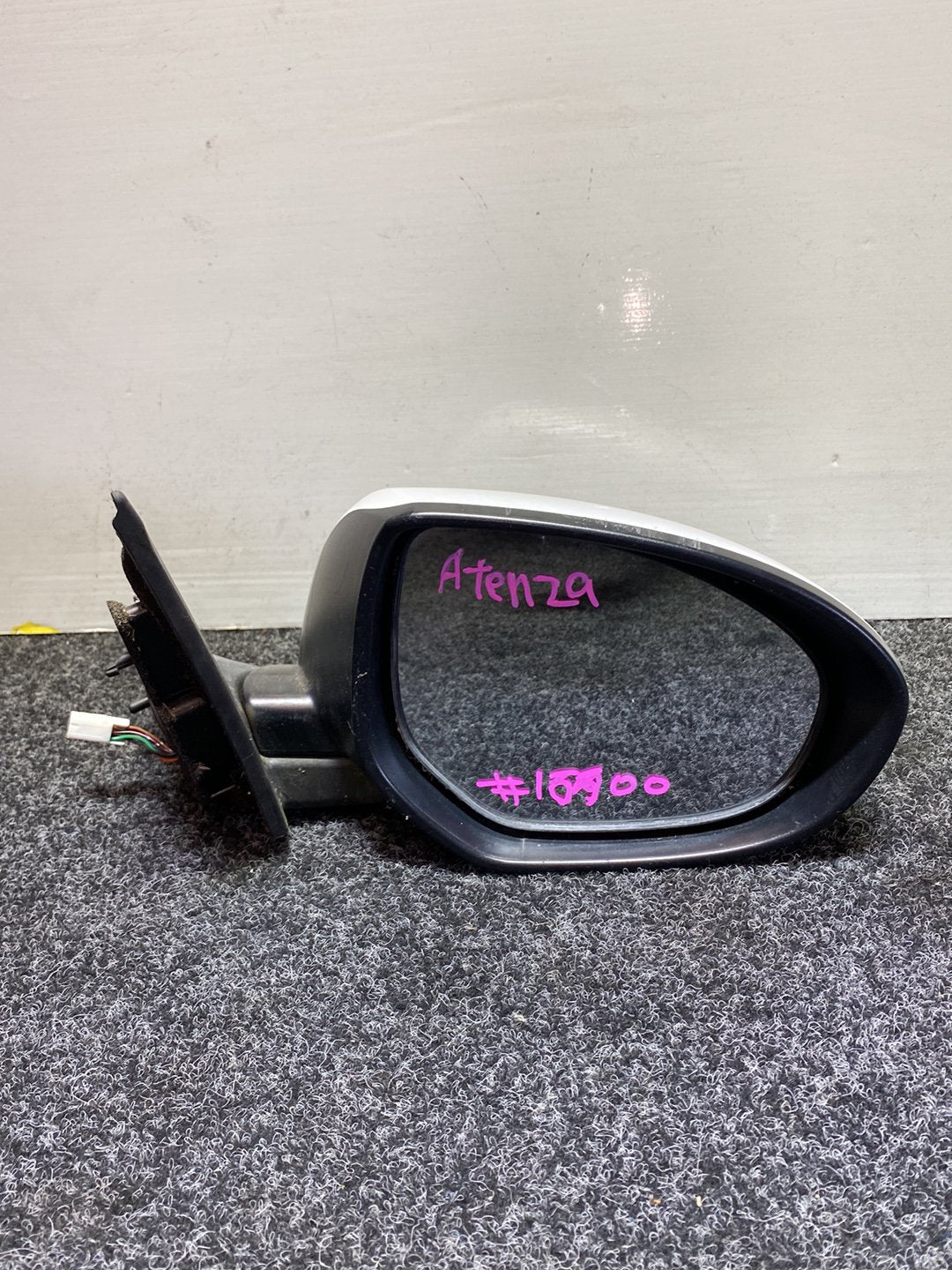 2012 Mazda Atenza - Right Door Mirror PN: 8 wires
