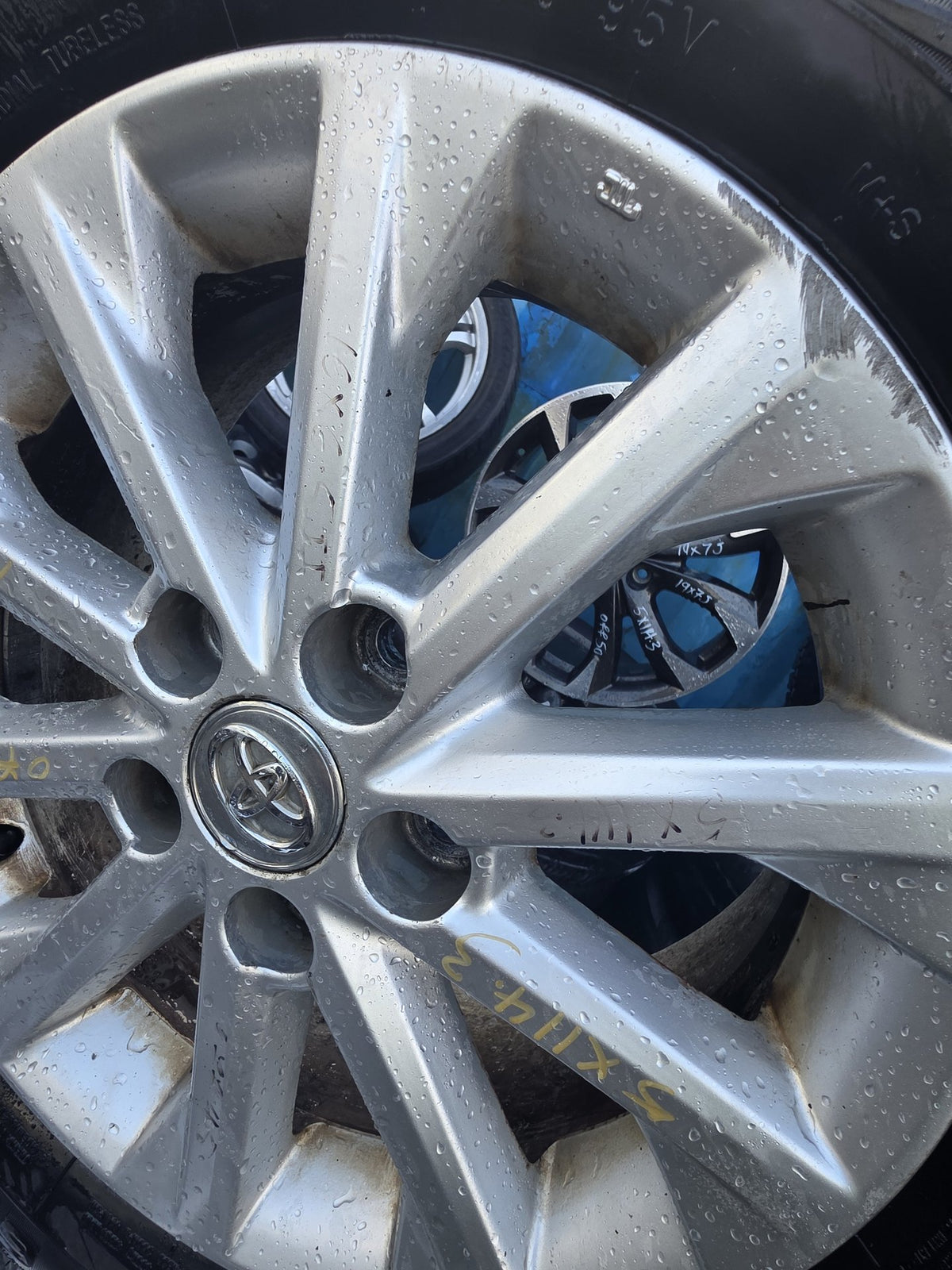 Toyota - Mag Wheel Set PN: Stud Pattern 5x114.3/ Wheel Size 16x6.5JJ/ Offset 45