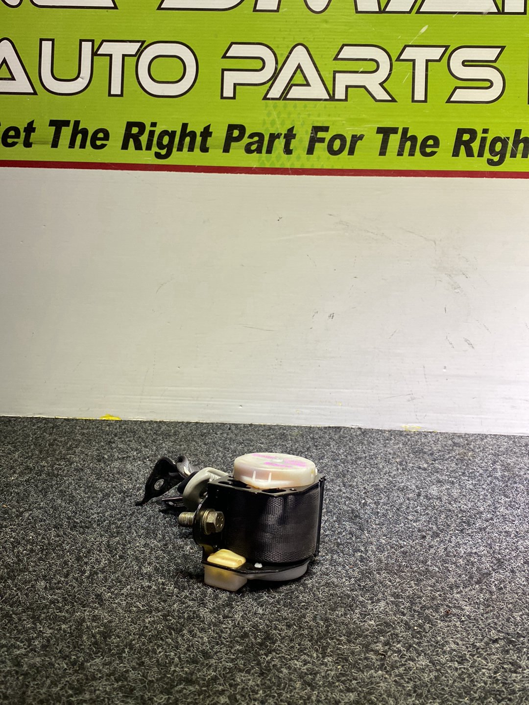 1996 Honda Civic - Left Rear Seat Belt PN: Model No TK-AB0-J807