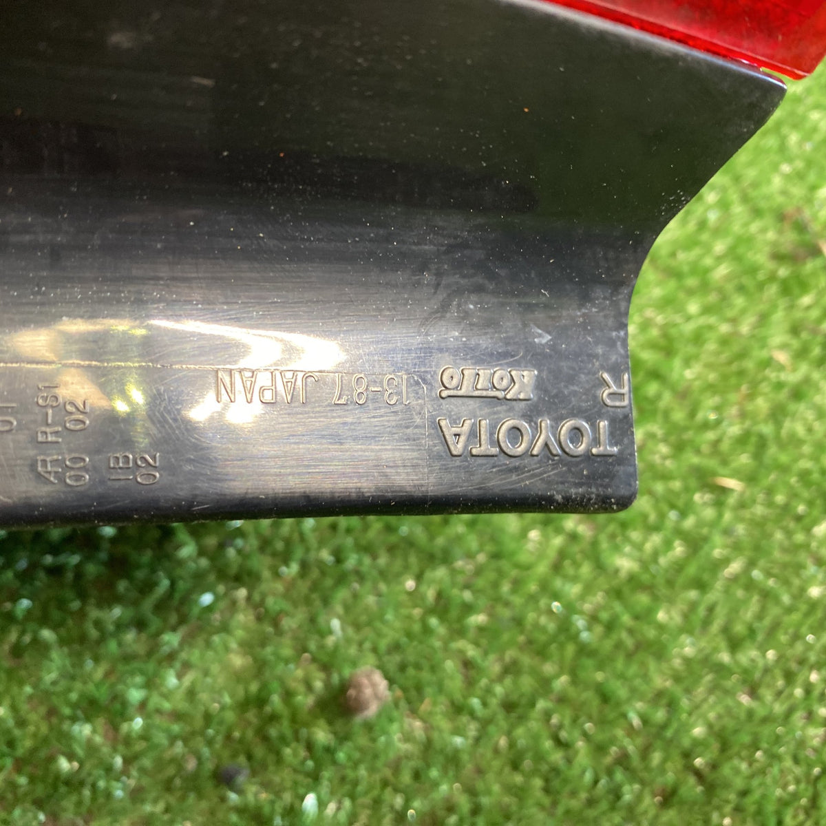2005 Used Toyota Corolla - Right Taillight PN: KOITO 13-87