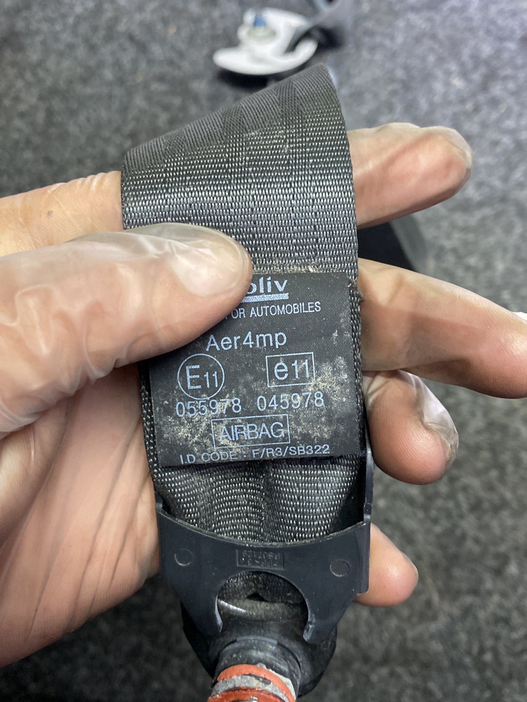 2012 Hyundai i45 - Left Front Seat Belt