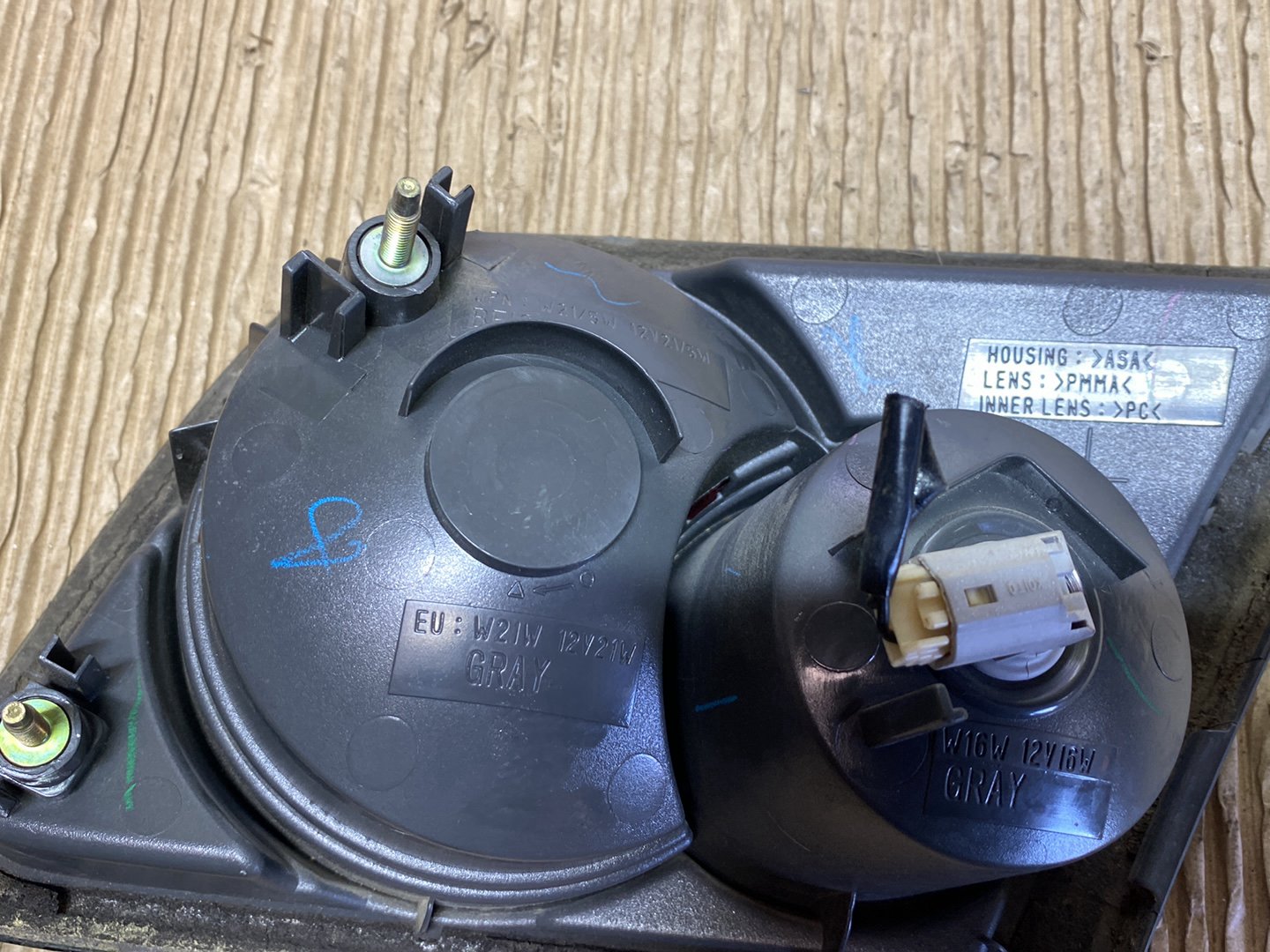 2006 Mazda Atenza- Left Bootlid Light PN: see photos