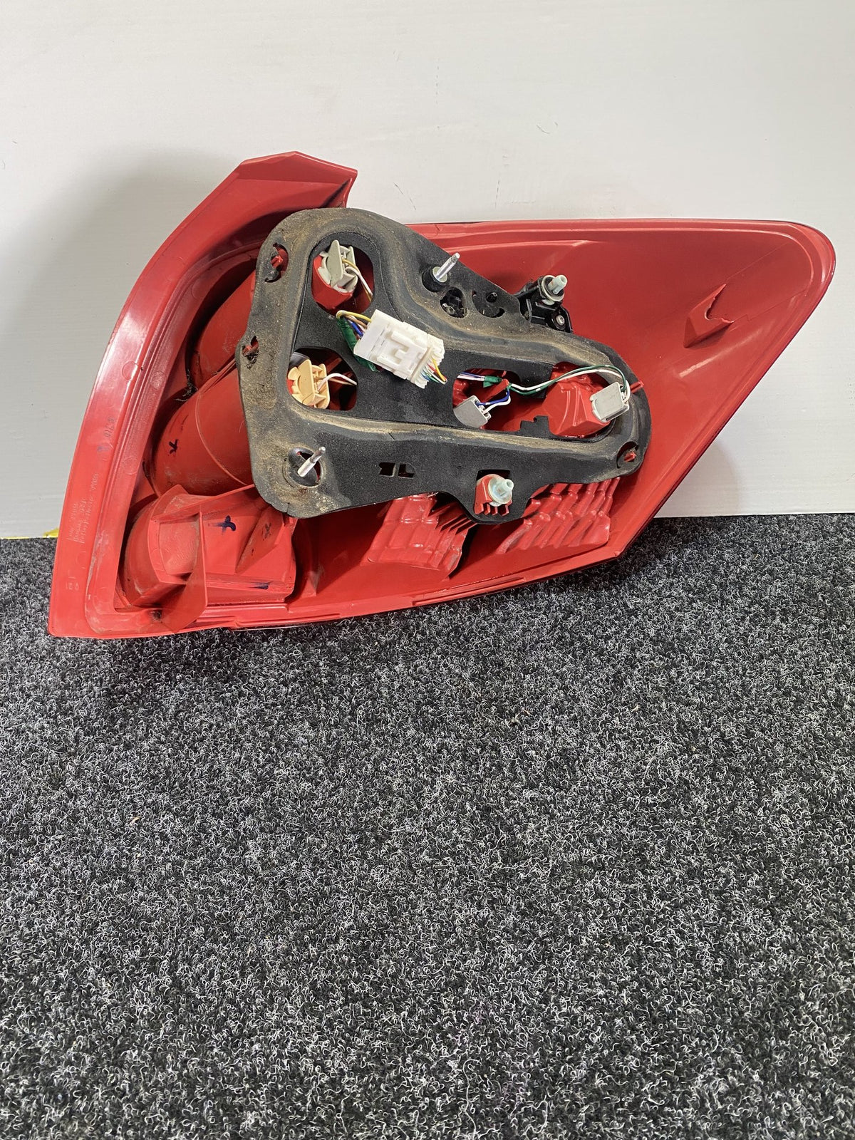 2007 Toyota Corolla - Left Taillight PN: see pics