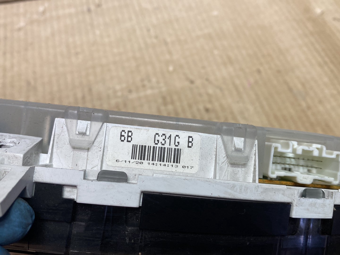 2006 Mazda Atenza GY3W - Instrument Cluster