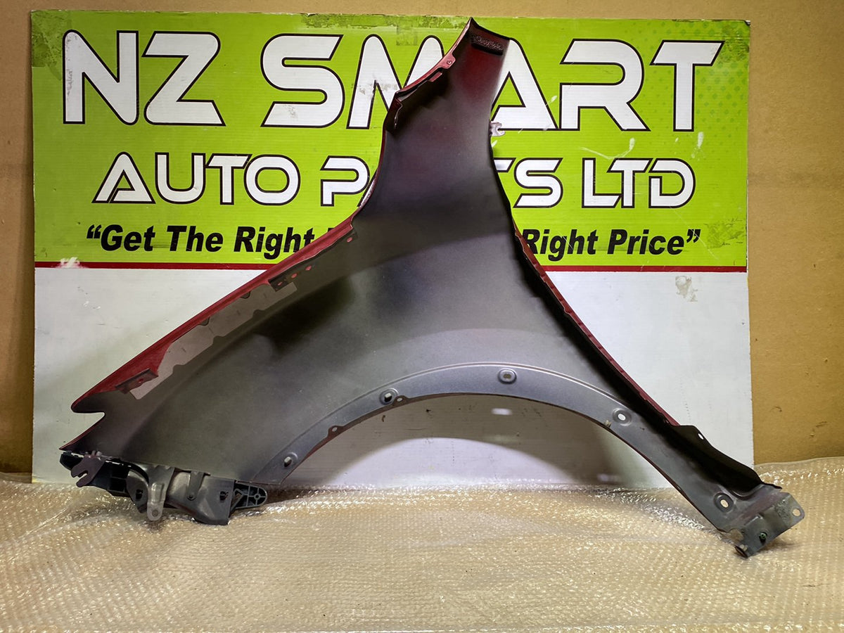2016 Nissan Juke YF15 - Right Front Guard PN: F31003YMMA
