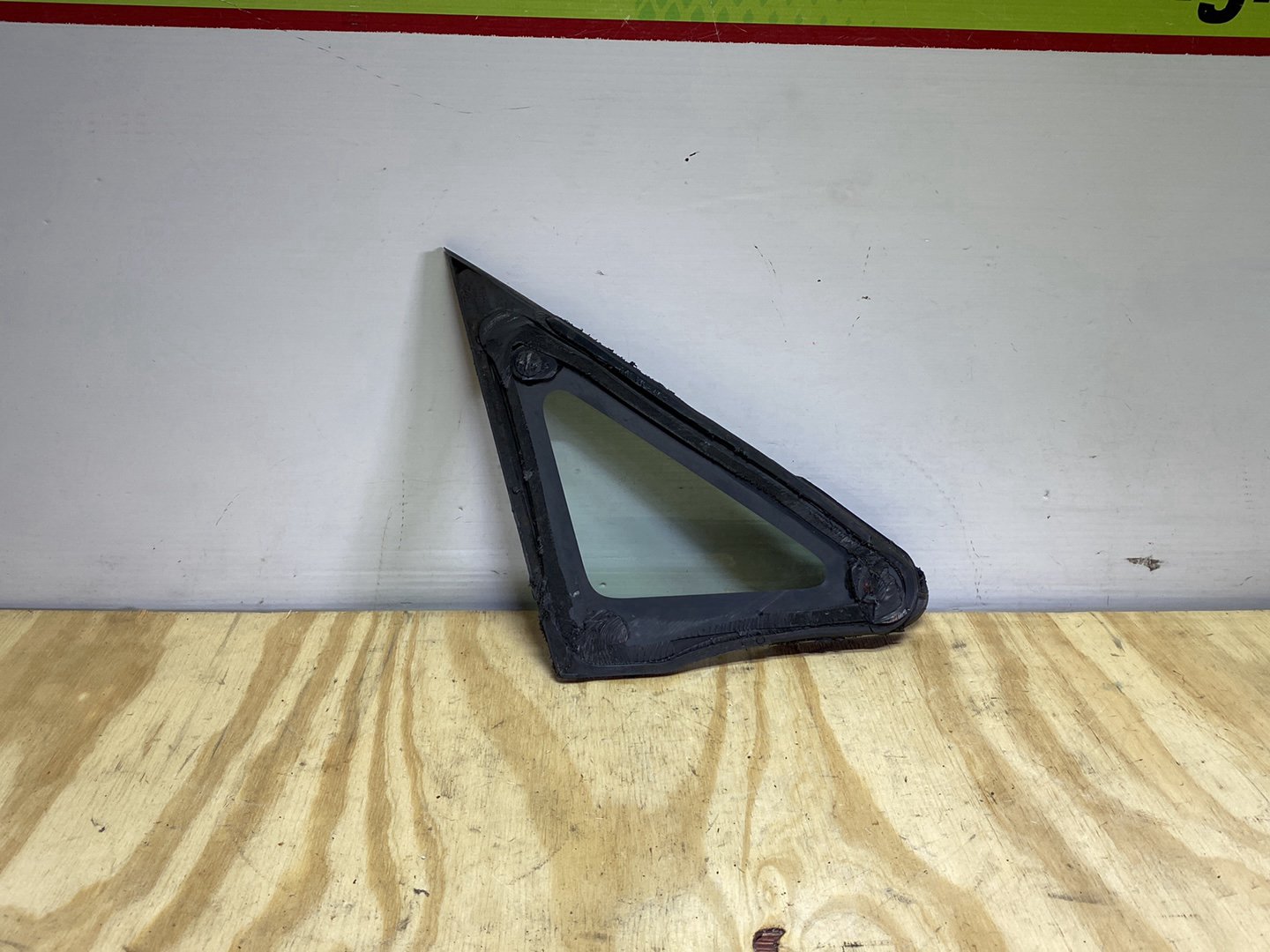 2005 Honda Fit - Left Front Quarter Door Glass