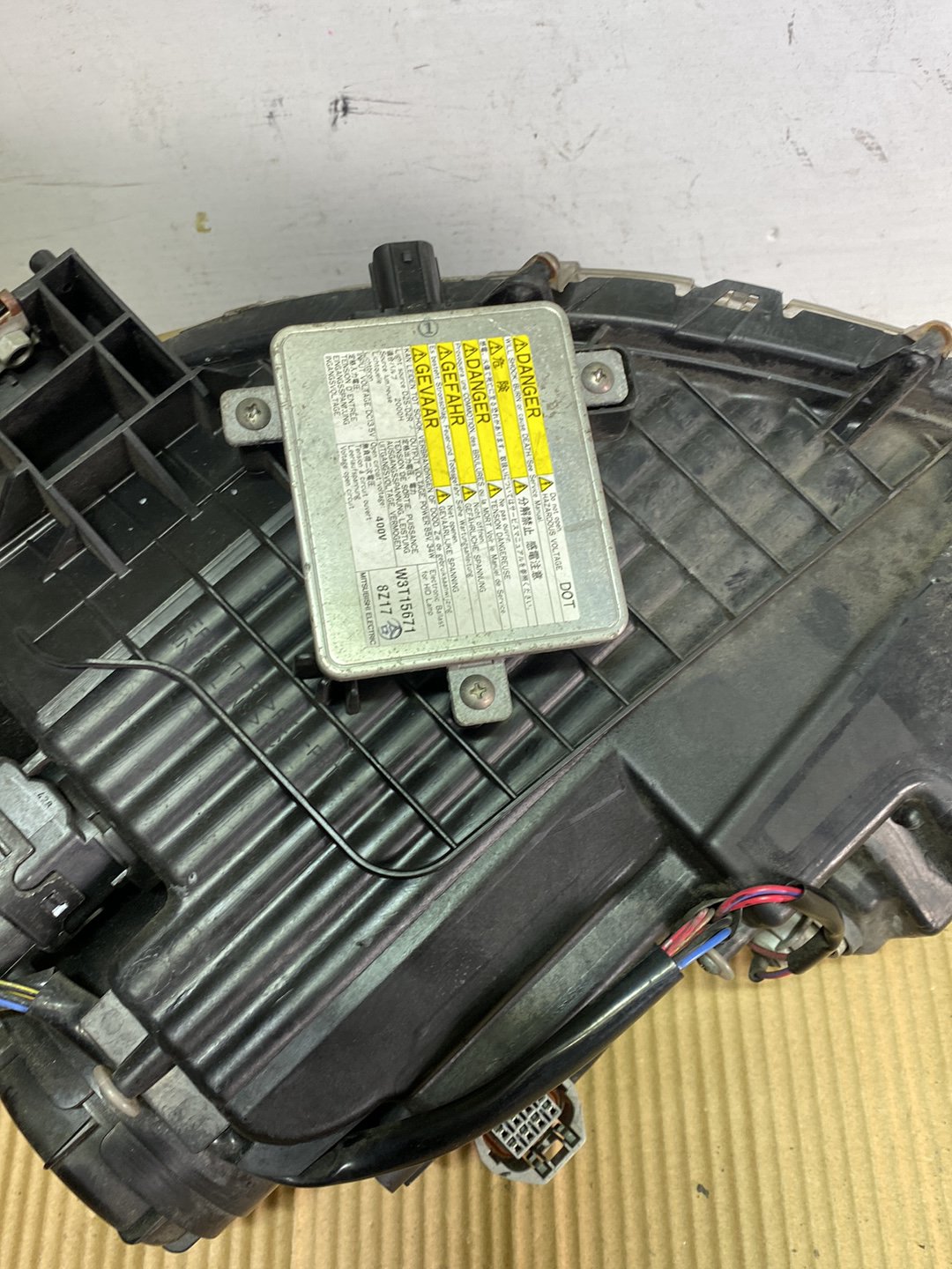 2009 Mazda Demio DE5FS- Right Headlight PN: STANLEY 3550