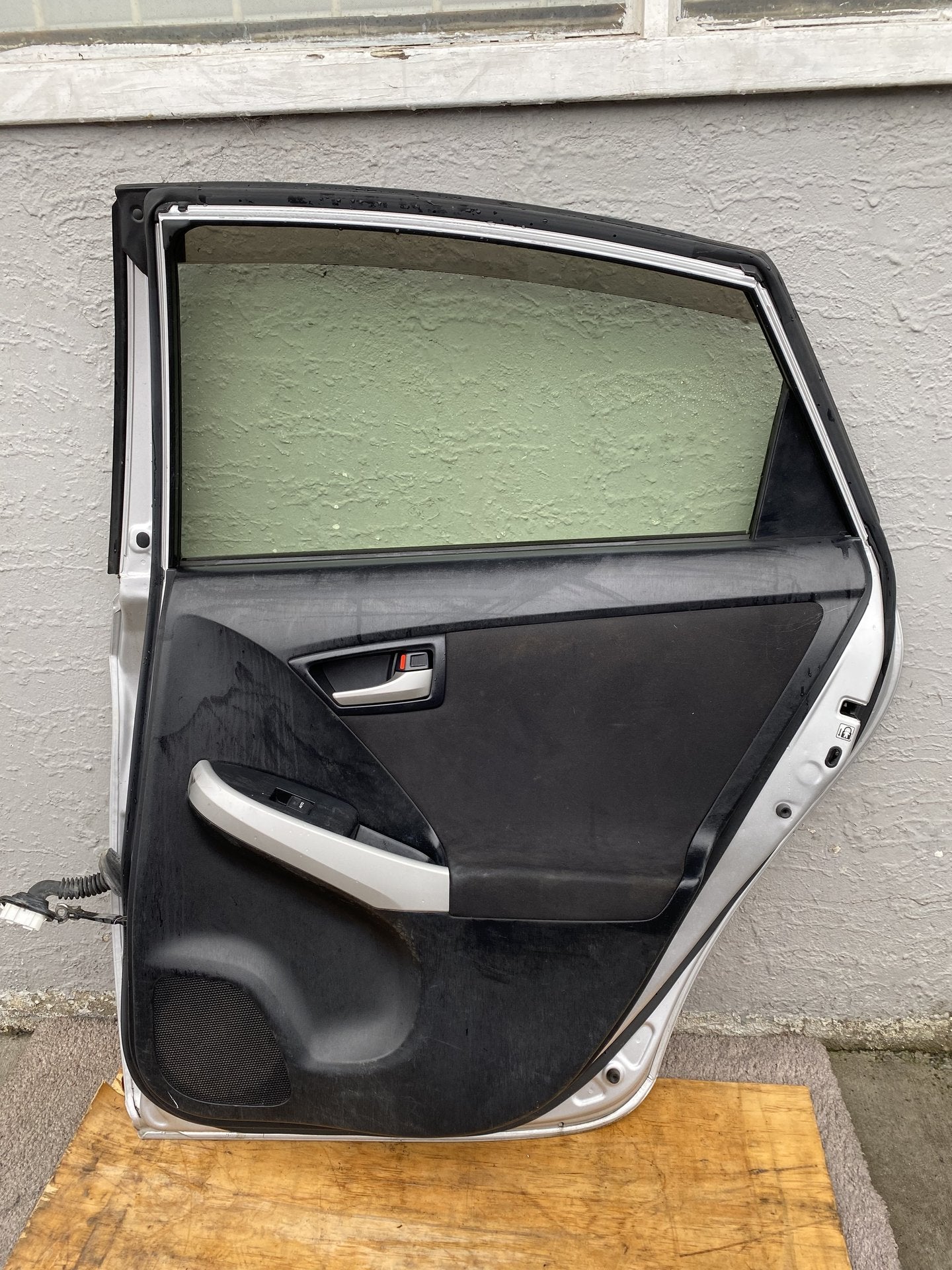 2014 Toyota Prius ZVW30 - Right Rear Door Shell