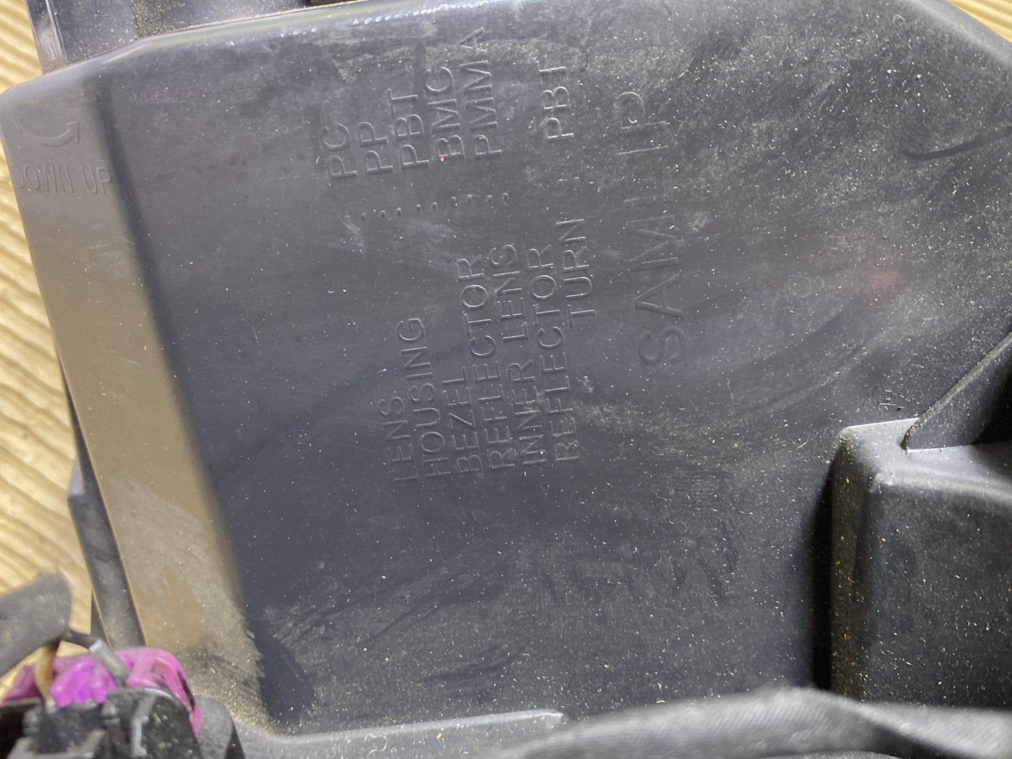 2009 Dodge Journey- Right Headlight PN: see photos