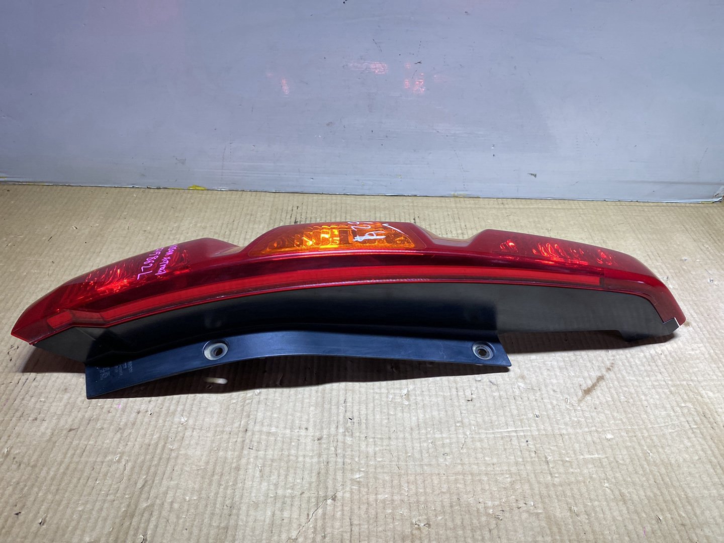 2007 Nissan X-Trail NT31 - Left Taillight PN: Koito 220-63929