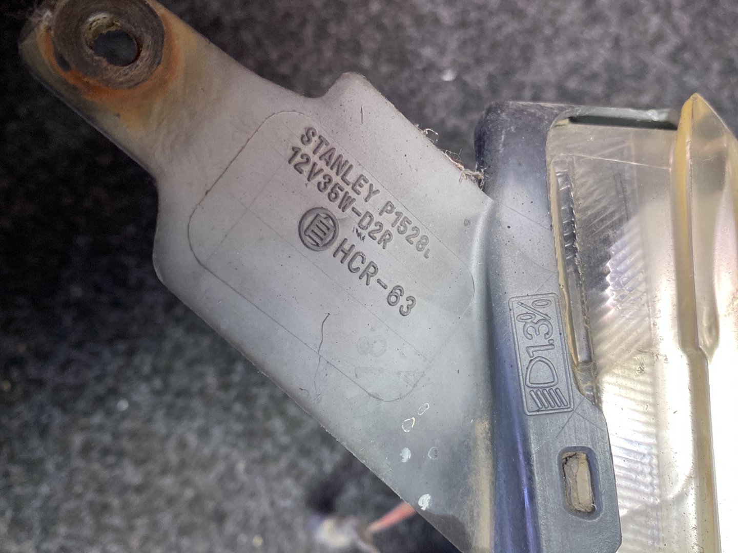 2003 Honda Civic - Left Headlight PN: STANLEY P1528