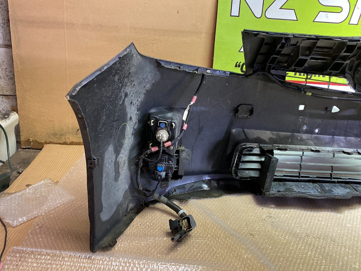 2009 Used Toyota Prius - Front Bumper PN: see photos